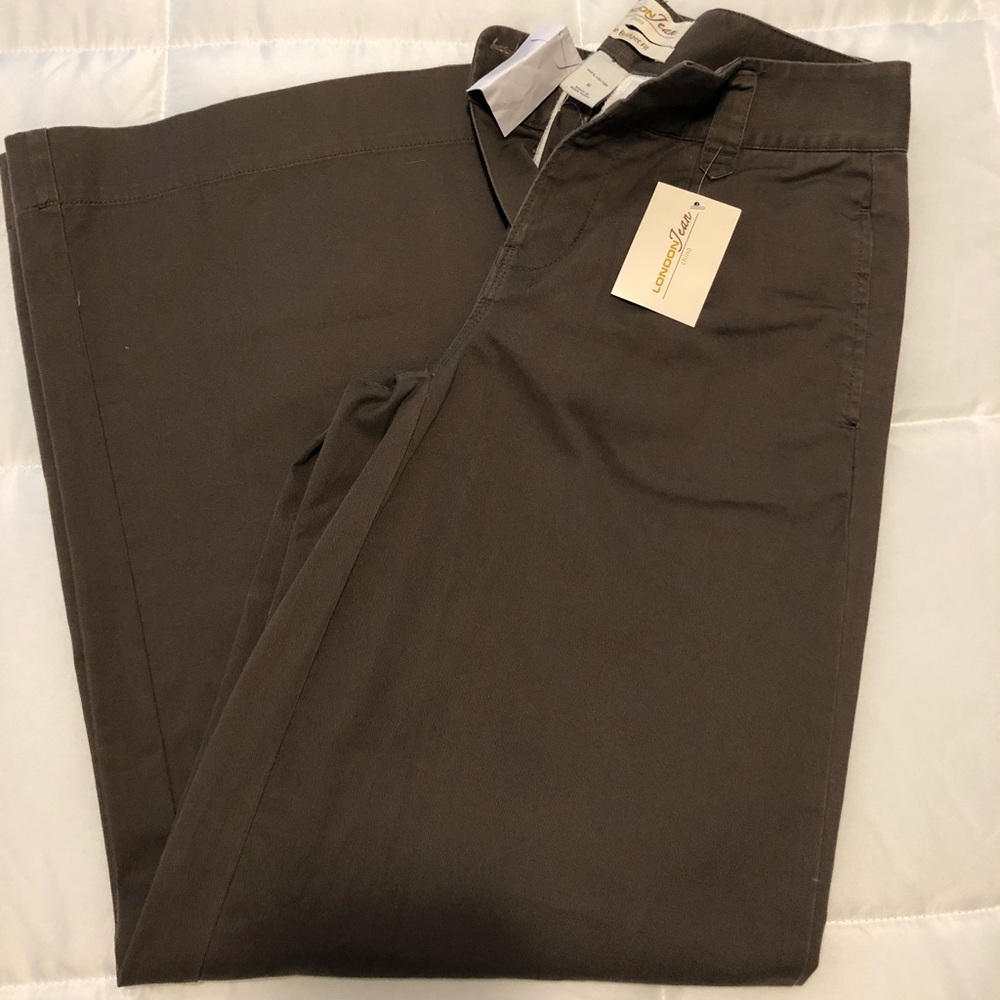 New London Jeans Olive Pants- Size 6 with tags.